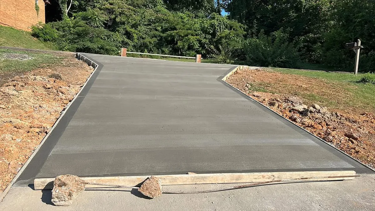 New concrete driveway Knoxville TN