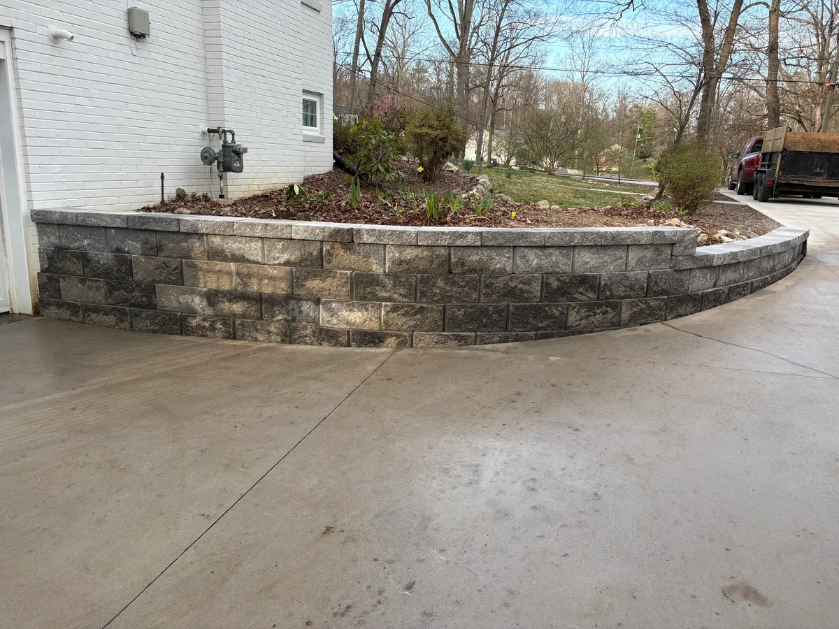 Plant installation landscaping Knoxville